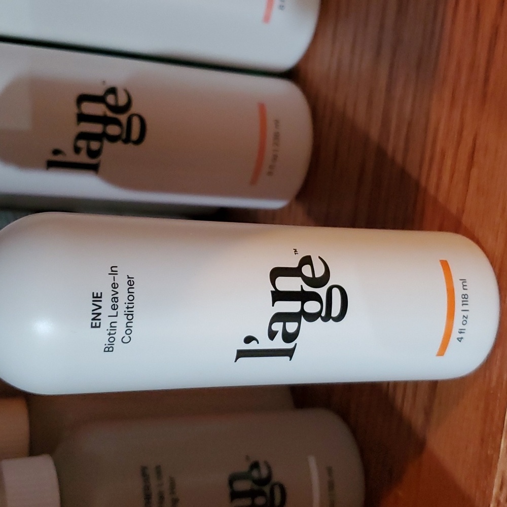 Lange envie biotin leave-in conditioner. New